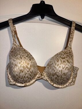 Victoria secret lined perfect coverage bra